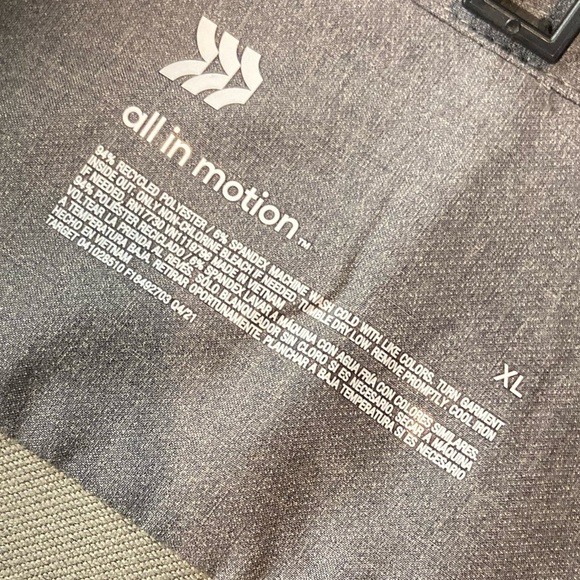 All In Motion~NWT~Men’s Recycled Polyester~Snap Closure~Quick Dry Shirt~Size XL - Picture 2 of 16